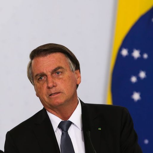 Bolsonaro viaja nesta quarta para Orlando e não fará a passagem do cargo