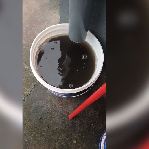 São Miguel do Oeste registra "chuva preta" e biólogo alerta para riscos à saúde