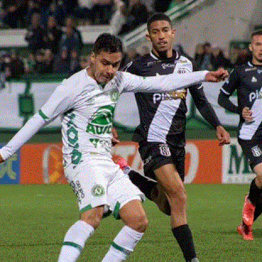 Com extrema facilidade, Chape goleia a Ponte Preta na estreia de Dal Pozzo