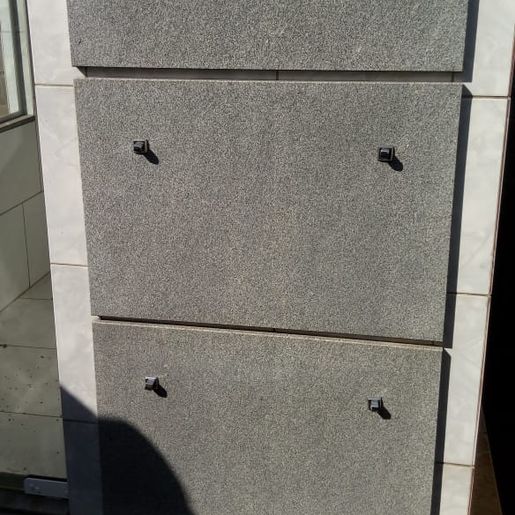 Cemitério do Santa Rita é alvo de vandalismo e furto em SMO