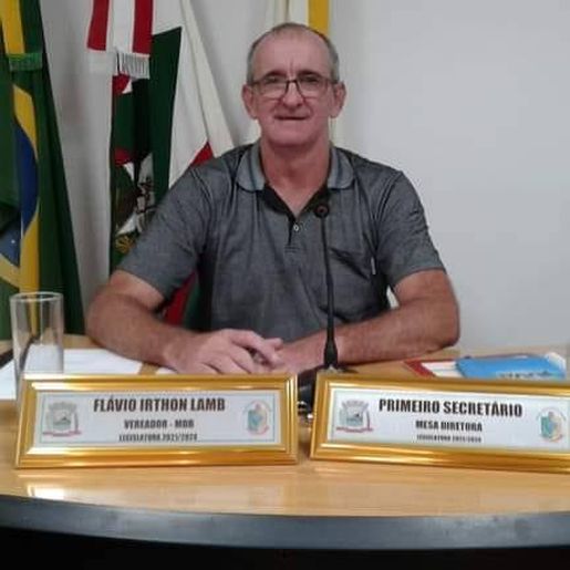 Vereador atribui dificuldade financeira aos governos estadual e federal