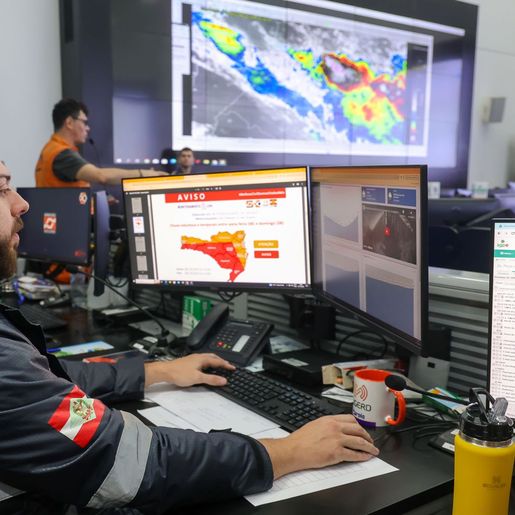 Santa Catarina lidera movimento inédito no Brasil com simulado de desastres naturais