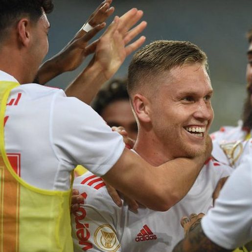 Na estreia de Mano Menezes, Inter vence o Fluminense e sobe na tabela