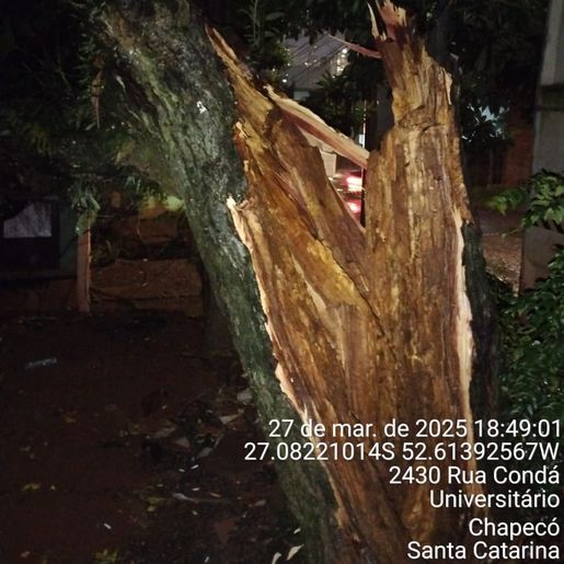 Fortes chuvas causam transtornos em municípios do Oeste