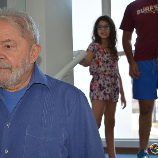 Ex-presidente Lula adia viagem para Santa Catarina nesta semana