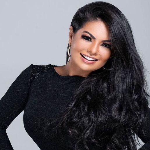 Paulinha Abelha, da Calcinha Preta, morre aos 43 anos