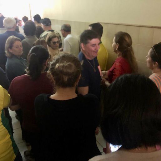 Locais de votação registram filas em São Miguel do Oeste