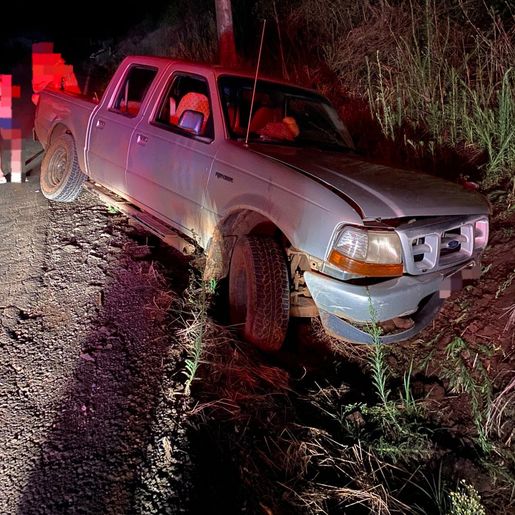 Saída de pista deixa quatro feridos no interior de Iraceminha