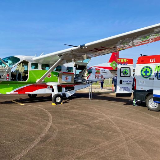 Idoso é transferido por aeronave de São Miguel do Oeste para Florianópolis