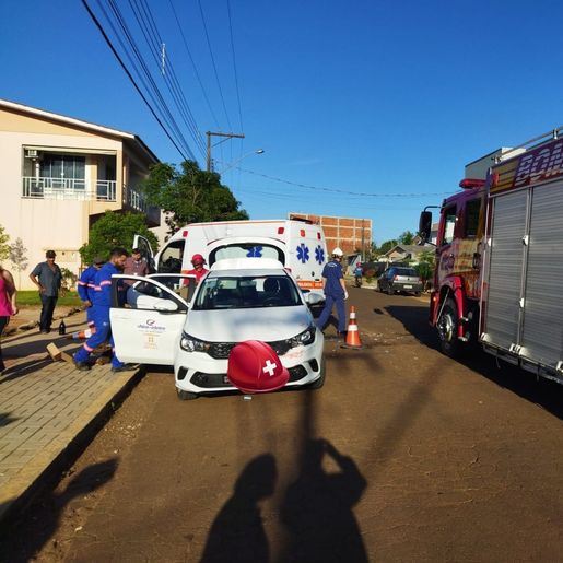 Motorista embriagado colide veículo contra outro e acaba preso