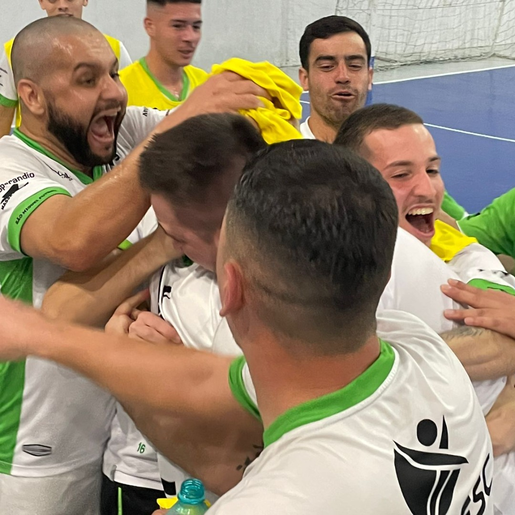 São Miguel Futsal goleia Luzerna e garante vantagem para a decisão em casa