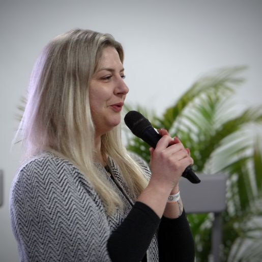 AEST completa 20 anos e foca em capacitações para formar novos líderes