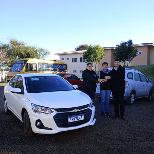 Bandeirante investe em novo veículo para transporte de pacientes