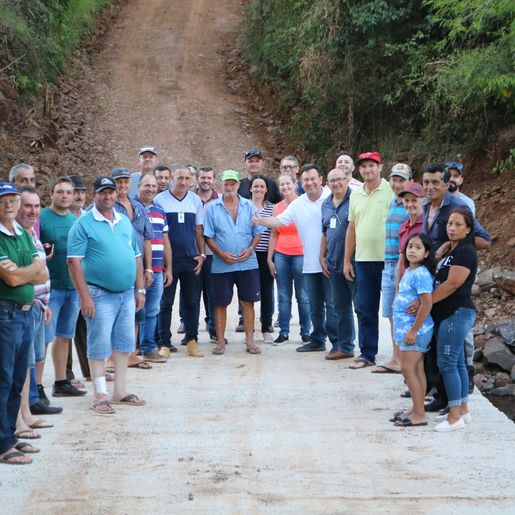 Ponte que liga São José do Cedro até Palma Sola é inaugurada