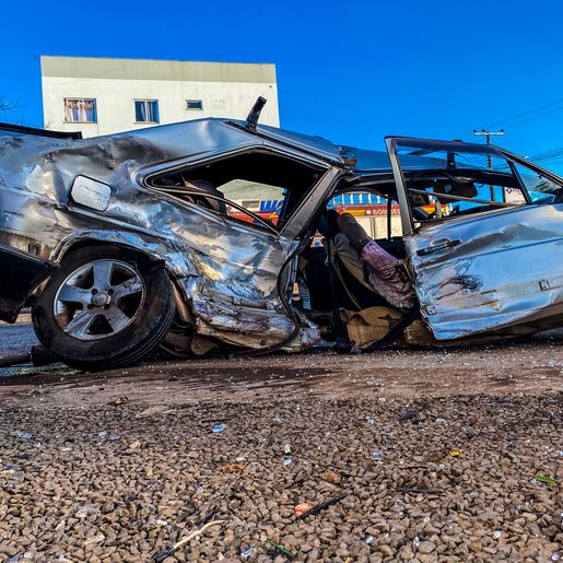 Câmera registra grave acidente na Willy Barth em SMO; vídeo