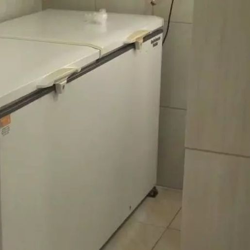 Juíza de SC ordena prisão da esposa que congelou marido