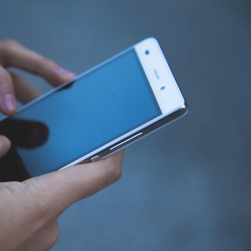 Disque 100 vai receber denúncia de ataque a escolas no WhatsApp