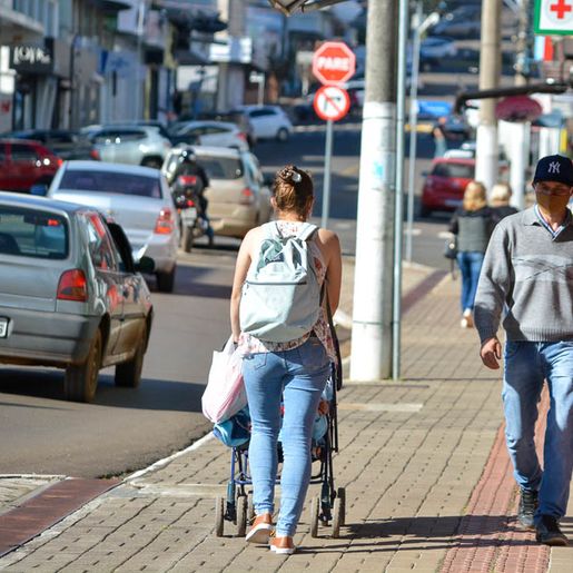 Casos ativos de Covid em Santa Catarina quase dobram após recontagem de dados