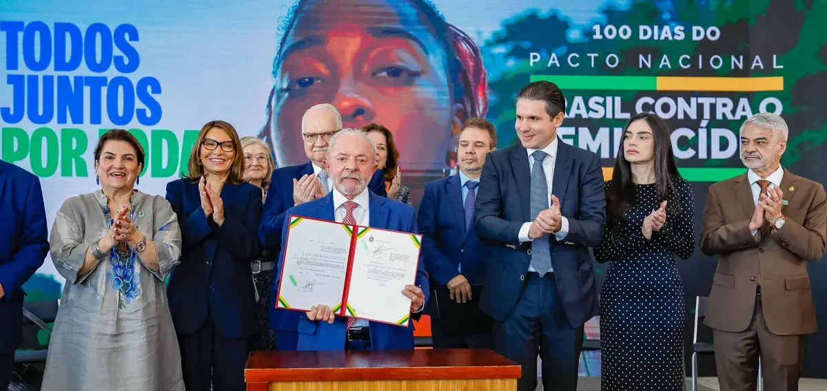 Lula decreta novas regras para big techs atuarem no Brasil; entenda