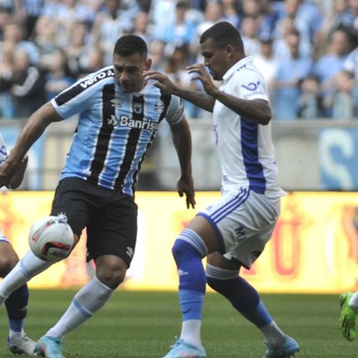 Após confusão na arquibancada, Grêmio empata com Cruzeiro na Arena