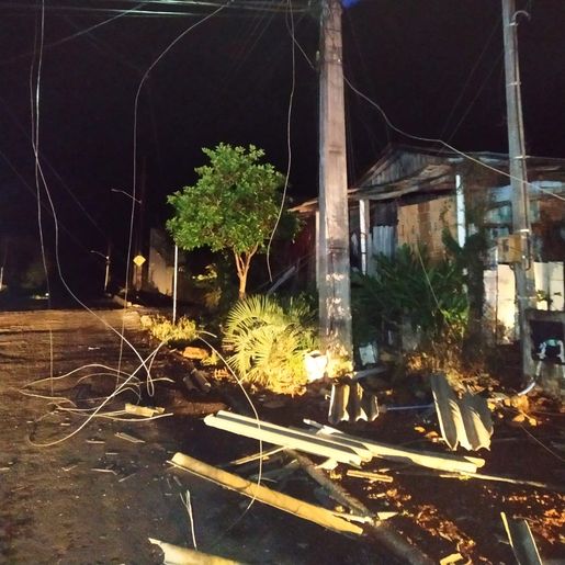 Hospital São Bernardo em Quilombo tem parte da estrutura descoberta