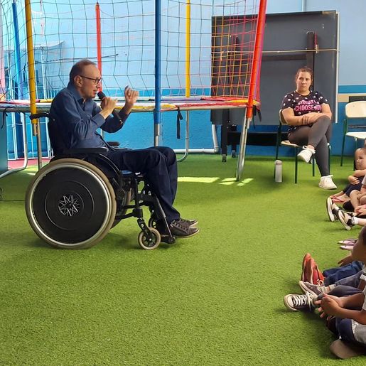 Palestra sobre Inclusão Social promove conscientização para alunos do CEBEM São Cristovão
