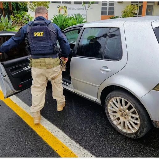 Homem é preso após furtar próprio carro apreendido pela polícia em São Miguel do Oeste