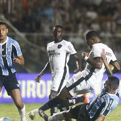 Grêmio perde a quarta partida consecutiva e entra no Z4 do Brasileirão