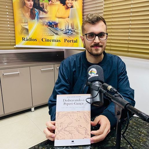 Escritor de Itapiranga lança livro sobre colonização