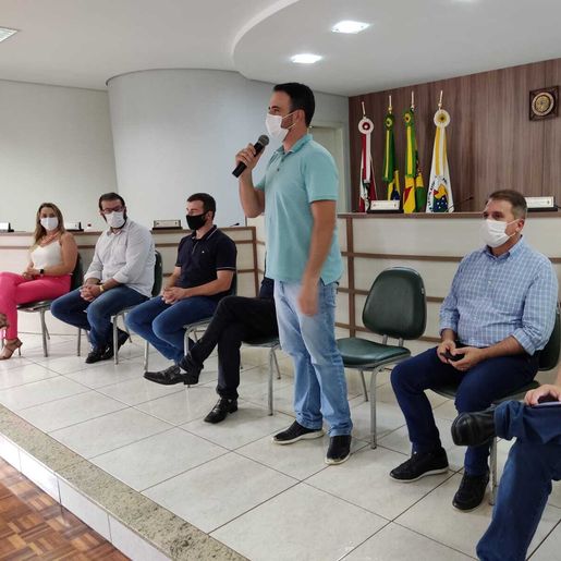 Altair Silva destaca ações do governo no combate à estiagem em Guarujá do Sul