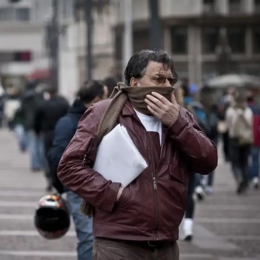 SC enfrenta temporais e declínio acentuado de temperaturas