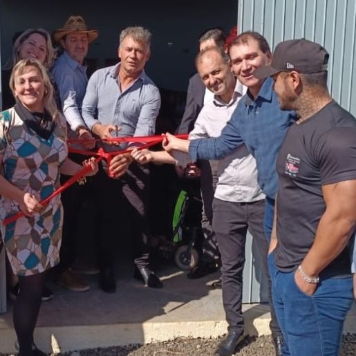 Campo Erê inaugura pavilhão na Linha 12 de Novembro