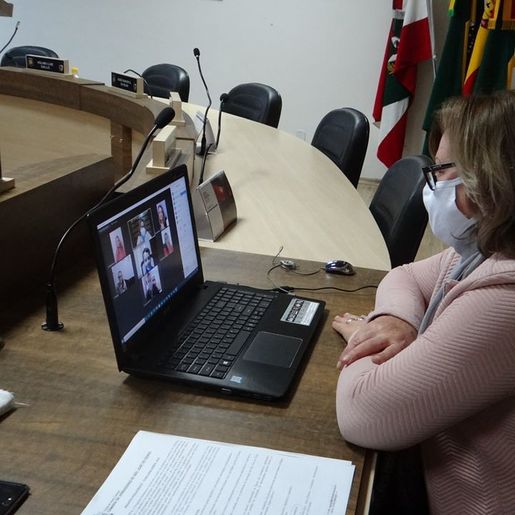 Vereadores Mirins realizam 1ª sessão desta legislatura em SJCedro