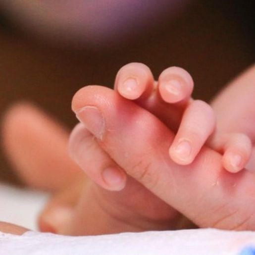 Em meio a mortes e casos entre crianças, SC aguarda vacina contra vírus respiratório