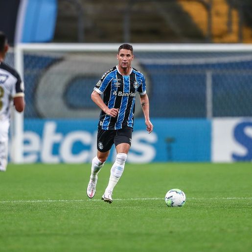 Grêmio decide rescindir contrato de Thiago Neves