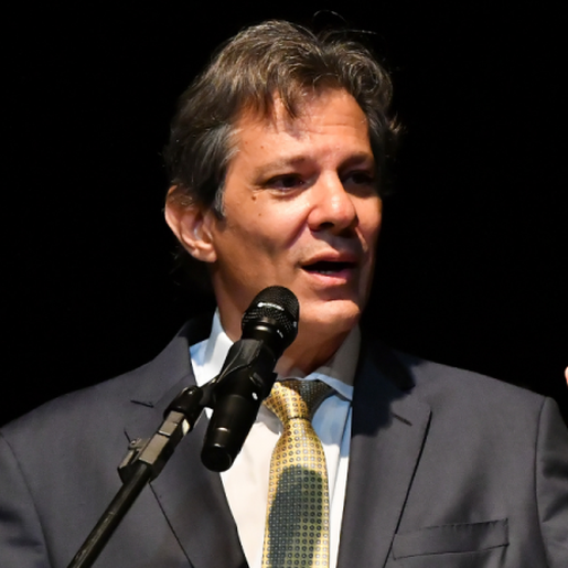 Governo não reajustará IR neste ano para manter meta fiscal, mas custo político deve ser alto