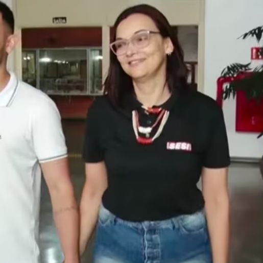 Filho doa medula e salva mãe com leucemia: “Ele nasceu de mim, eu renasci dele”