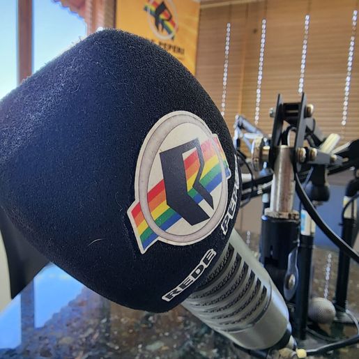 Três candidatos participam do primeiro debate na Rádio Itapiranga