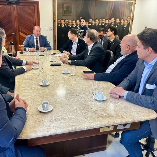 Acordo amplo revê limite de despacho aduaneiro em Dionísio Cerqueira