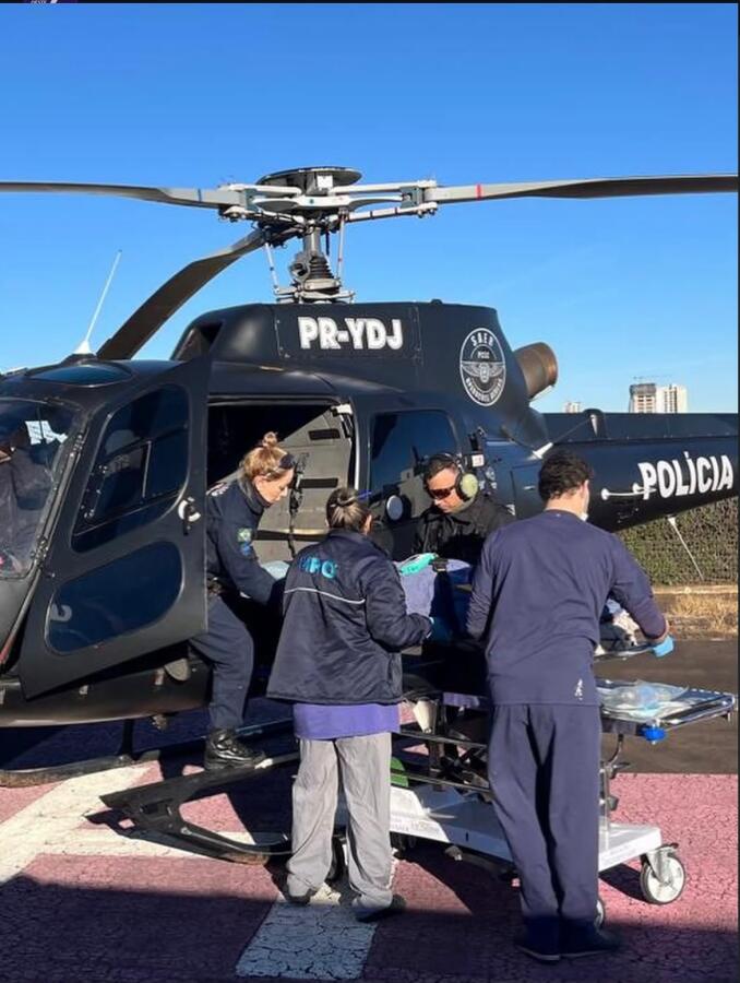 Após acidente com ônibus de turismo criança é transferida de helicóptero para Chapecó