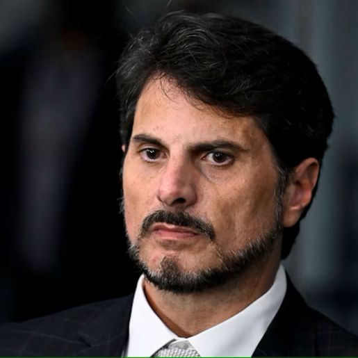 Moraes afirma que Marcos do Val ‘afrontou’ decisão ao viajar aos EUA sem autorização