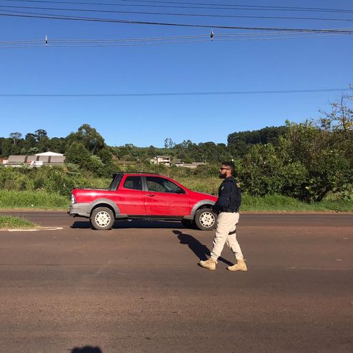 PRF atende dois acidentes em retornos na Willy Barth nesta terça-feira