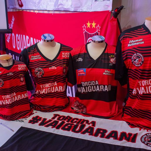 Torcida Vai Guarani realiza evento de apresentação dos novos uniformes; fotos