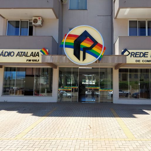 Todos os equipamentos necessários para funcionar a Atalaia FM já foram adquiridos