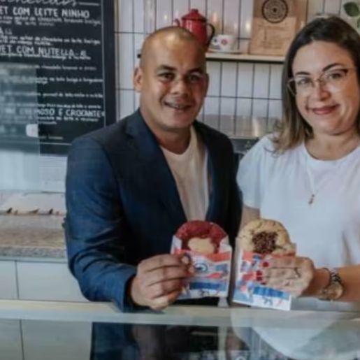 Após falência, casal cria franquia de cookies e faz sucesso com mais de 50 lojas