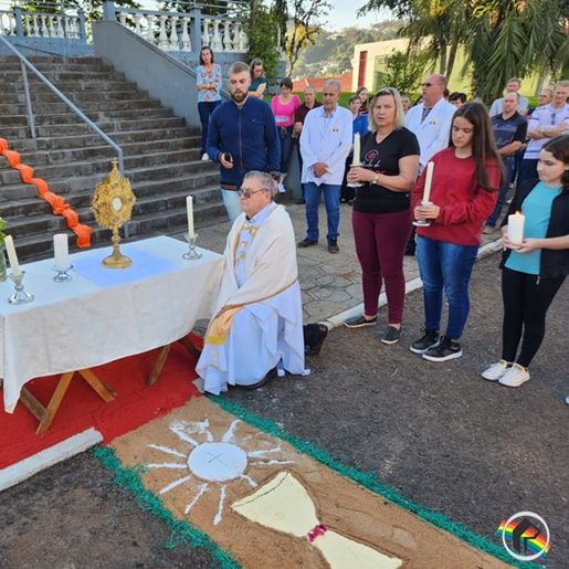 Igreja Matriz de Itapiranga realiza celebração de Corpus Christi