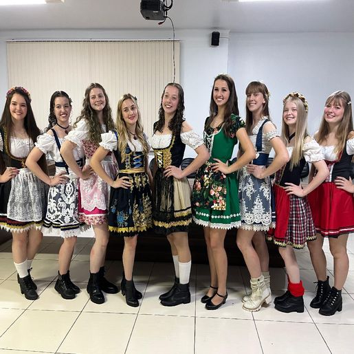 Itapiranga homologa nove candidatas a soberanas da 46ª edição da Oktoberfest