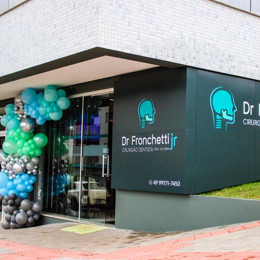 Cirurgião Dentista inaugura nova clínica em São Miguel do Oeste