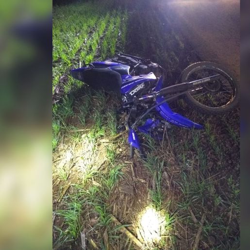 Motociclista fica ferido em colisão frontal com carro em São José do Cedro