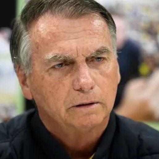 Moraes autoriza cirurgia de Bolsonaro no Natal